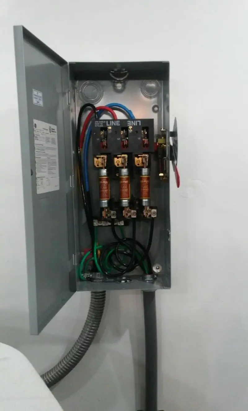 Three-phase disconnect switch installed for Electrical Wiring & Rewiring in Harvey